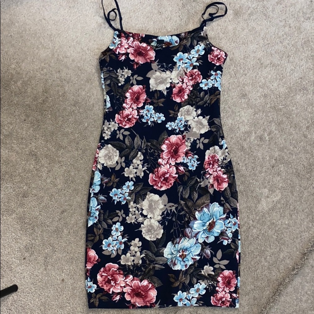 Floral bodycon dress